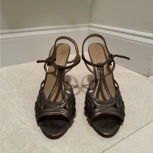 Joan and David Heels